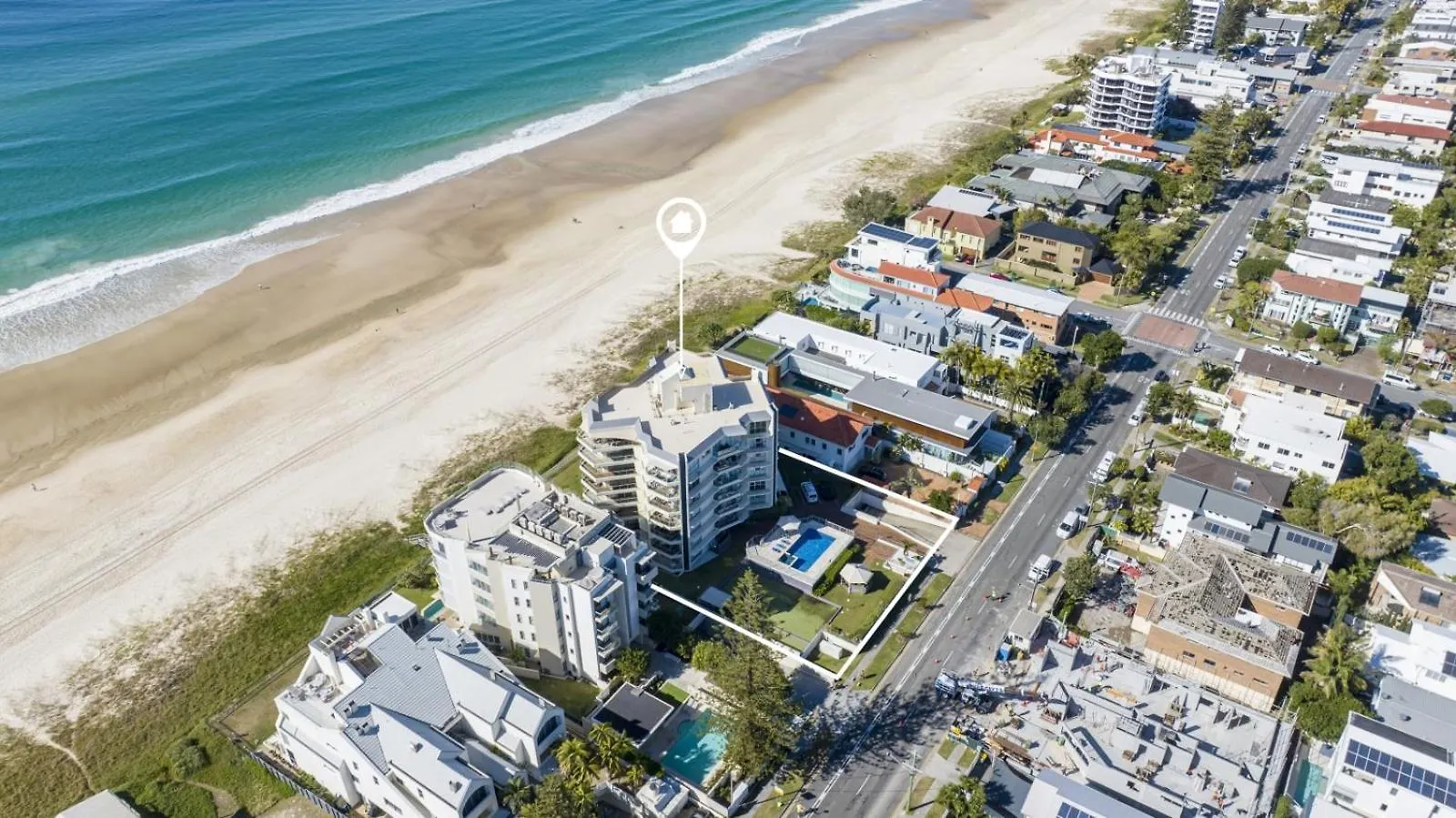 Aparthotel Foreshore Beachfront Apartments Gold Coast