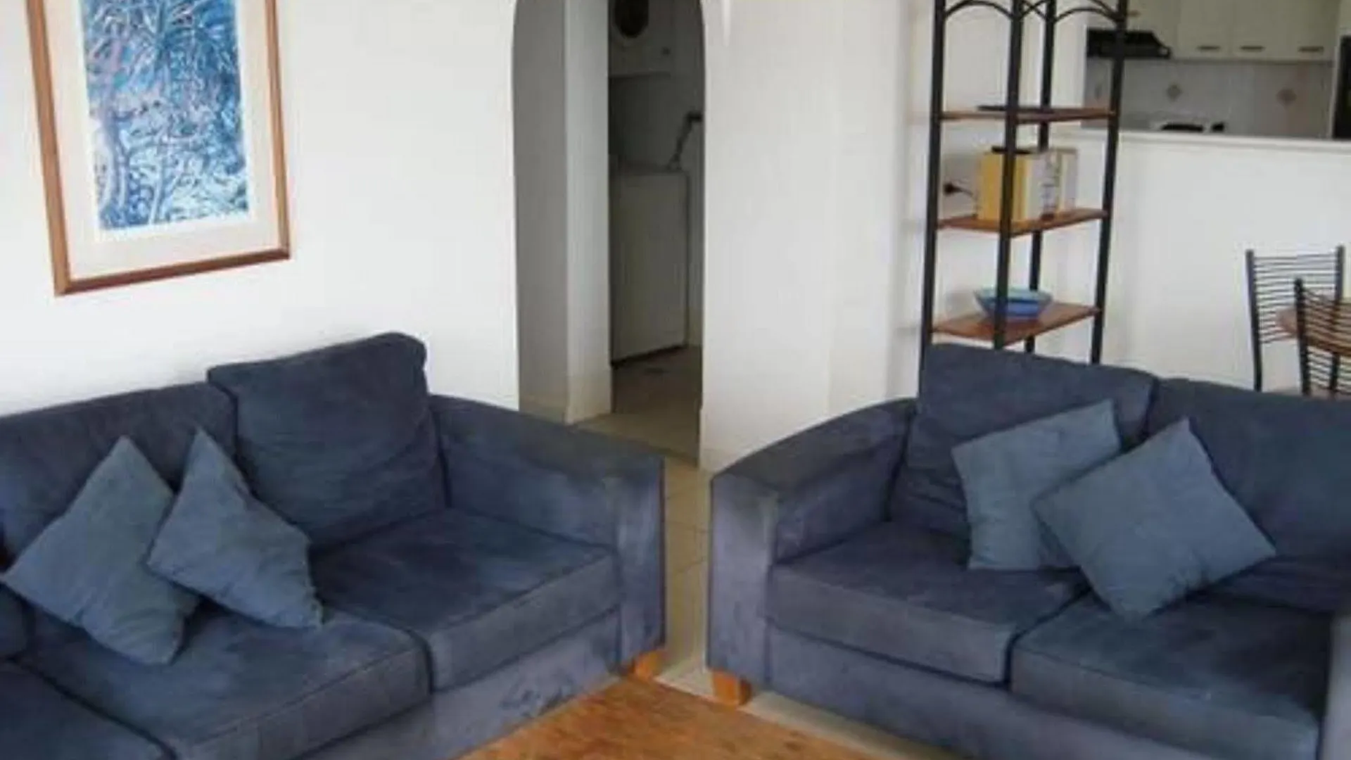 Aparthotel Foreshore Beachfront Apartments Gold Coast
